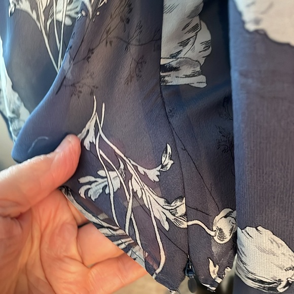 Ann Taylor Vintage size 6 silk semi sheer steel blue with white side zip blouse. - Picture 8 of 16